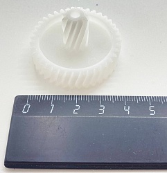 Шестерня для мясорубок Бриз малая косые ребра  КХ7542